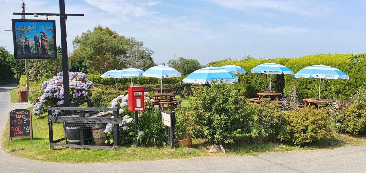 Cornish Arms Inn Port Isaac 2 Miles Pendoggett Kültér fotó