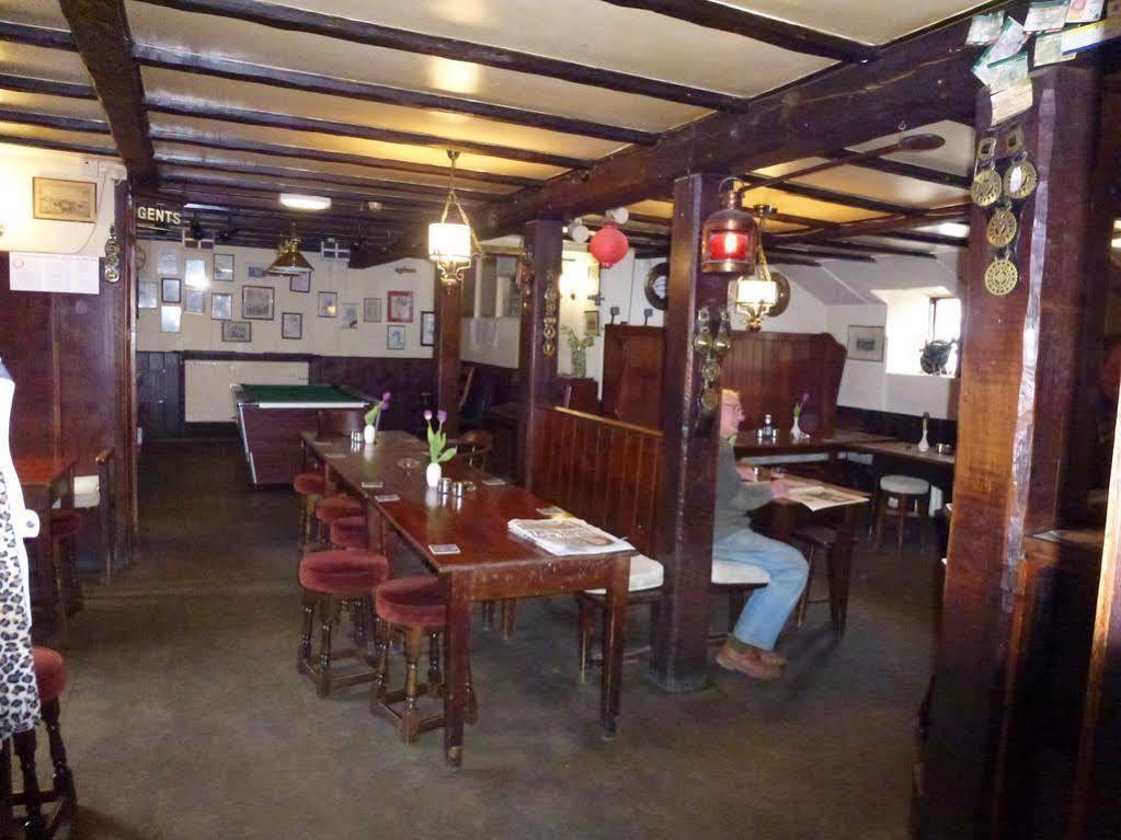 Cornish Arms Inn Port Isaac 2 Miles Pendoggett Kültér fotó